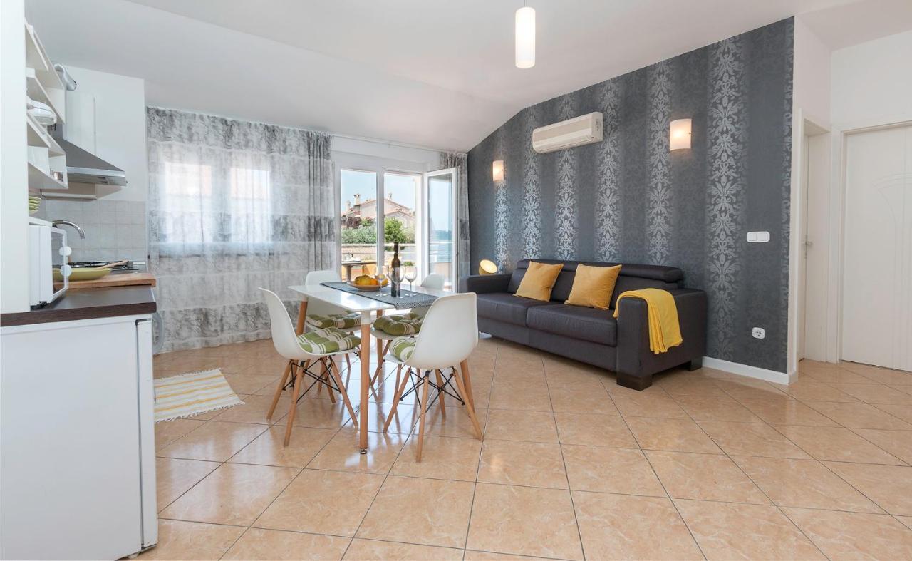 Seafront Apartment Gaby Medulin Exterior foto